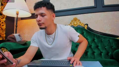 Alessandro King online show from February 4, 11:49 am