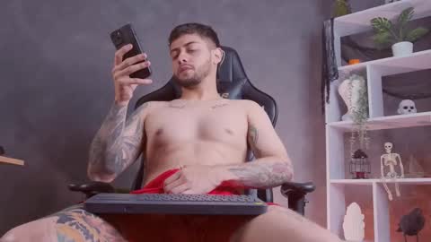 Alessandro INDEPENDENT MODEL online show from October 28, 1:08 am