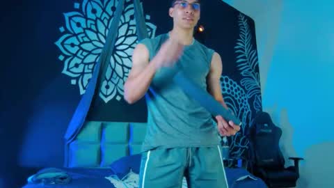 Alessio online show from December 20, 12:45 pm