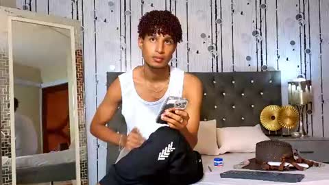 Alexander  online show from June 9, 7:15 pm