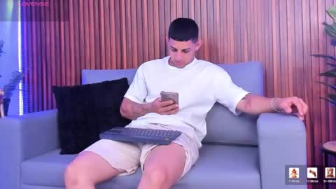 alex online show from February 18, 12:36 pm