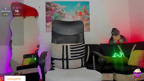 i am Alex online show from September 18, 3:08 am