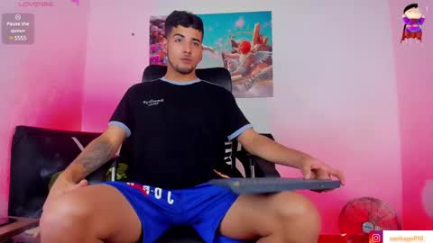 i am Alex online show from March 6, 9:42 pm