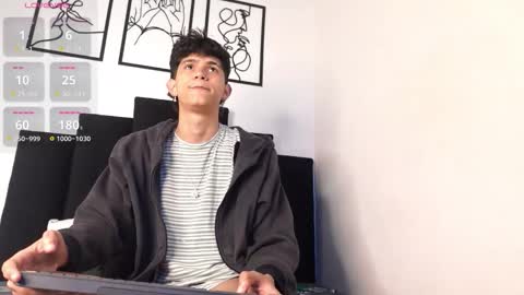 alex_mark_ online show from January 13, 1:59 pm