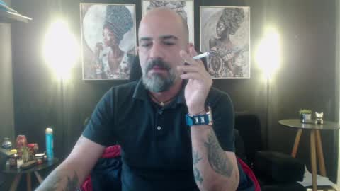 Alex Saints online show from April 7, 2:39 pm