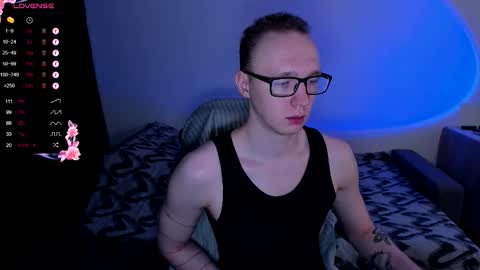 alex_silent online show from November 6, 11:57 am