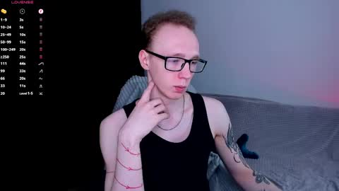 alex_silent online show from June 1, 6:19 pm
