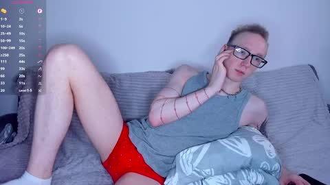alex_silent online show from May 30, 4:07 pm