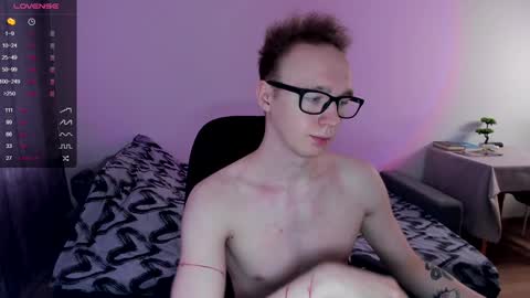 alex_silent online show from February 4, 10:43 am