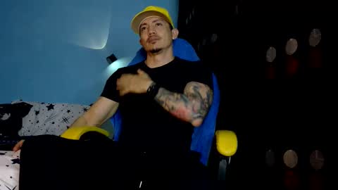 alex_sthorm online show from June 1, 4:35 am