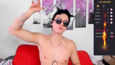 Alex WandHot online show from November 1, 9:13 am