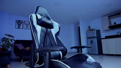 Alex Collin online show from December 3, 10:51 pm