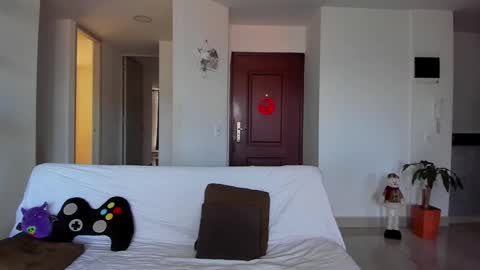 Onlyfansalexmartinezwb  Instagram alexwbmartinez  Twitter martinezcb937 online show from December 18, 9:29 pm