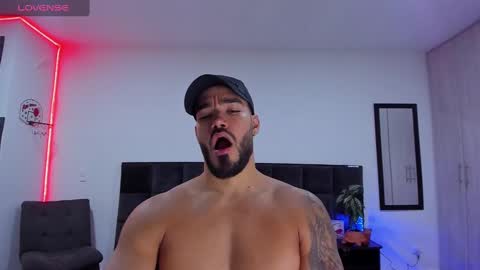 Onlyfansalexmartinezwb  Instagram alexwbmartinez  Twitter martinezcb937 online show from January 17, 1:15 am