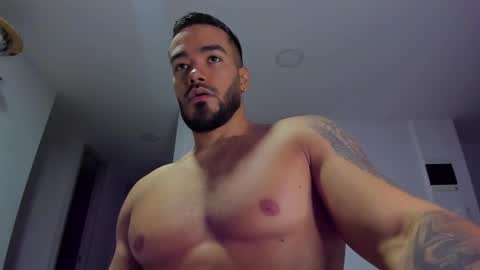 Onlyfansalexmartinezwb  Instagram alexwbmartinez  Twitter martinezcb937 online show from December 17, 11:38 pm