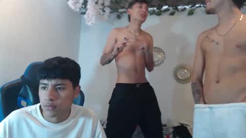 chicos hot online show from October 21, 2:53 pm