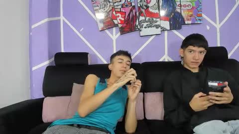 chicos hot online show from March 26, 1:48 pm