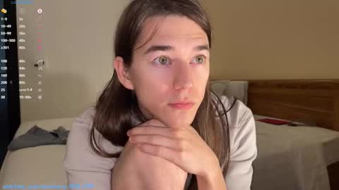           online show from December 3, 1:17 pm