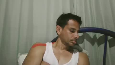 Snapshot of alextico1 chatting on February 2, 5:21 am Alex online show from February 2, 5:21 am