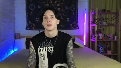 Alex online show from February 18, 3:15 am