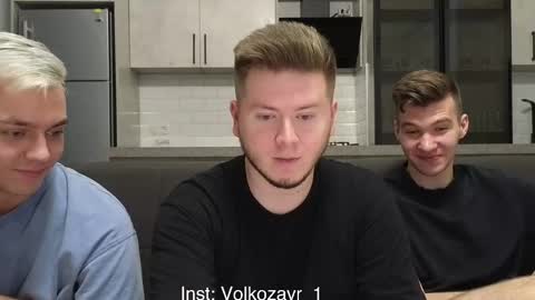 AlexDimaIgor online show from October 18, 7:52 pm