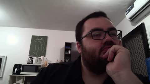 Snapshot of alexxxbear chatting on February 10, 6:03 pm alexxxbear online show from February 10, 6:03 pm