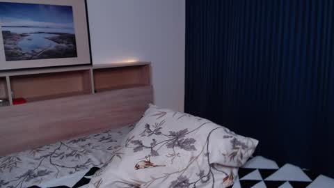 Alfie online show from December 29, 11:18 pm