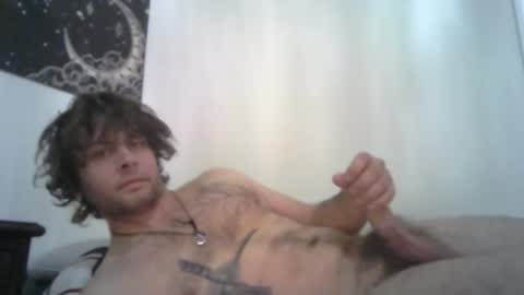 alfredkey14 online show from February 19, 2:52 am