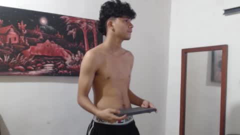 alice online show from October 25, 10:33 pm