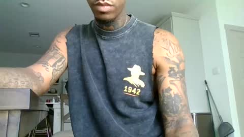 alien13x online show from September 30, 4:21 pm