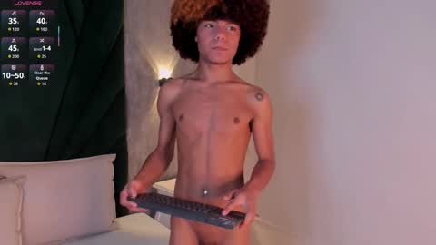  Alexis Etereo  online show from February 10, 9:19 pm