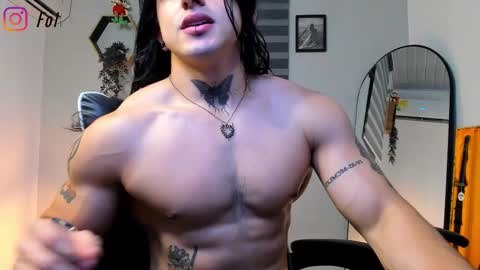 independent model 3 online show from September 28, 2:20 am