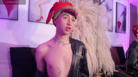 Allen online show from December 20, 9:22 pm