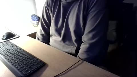 allowis2 online show from November 24, 9:27 pm