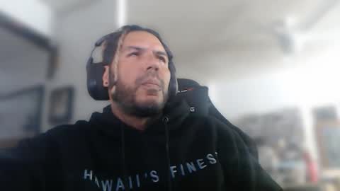 simplyfaded online show from February 16, 11:52 am