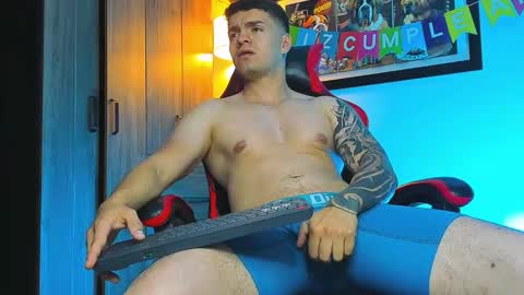 alpha_dominus_ online show from November 21, 6:34 am