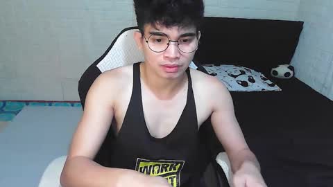 Angelo online show from October 22, 3:49 pm