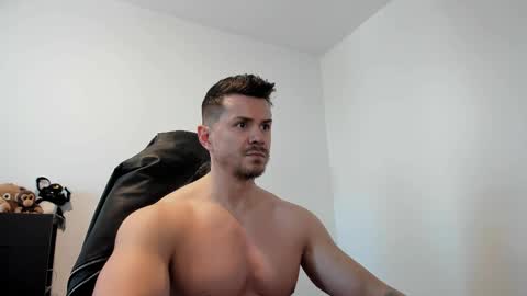 LeatherMaster online show from April 25, 9:56 am