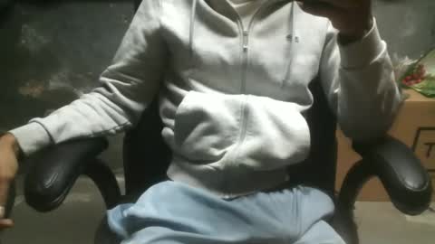 alphamvf online show from January 14, 8:52 am