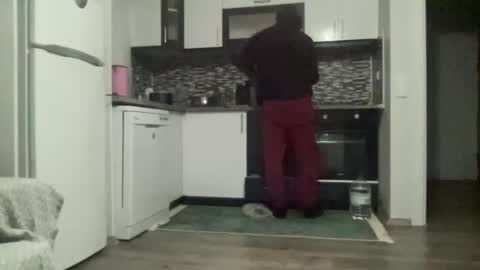 AlphAndre online show from February 25, 5:25 pm