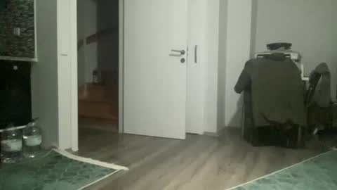 AlphAndre online show from January 4, 6:19 pm