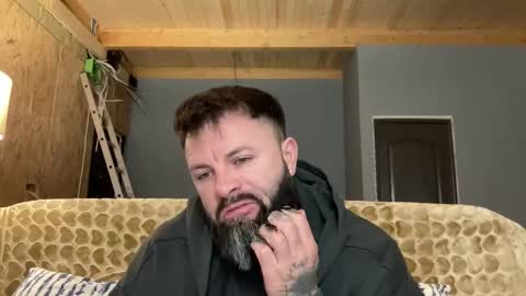 Jhonny online show from October 22, 3:10 am