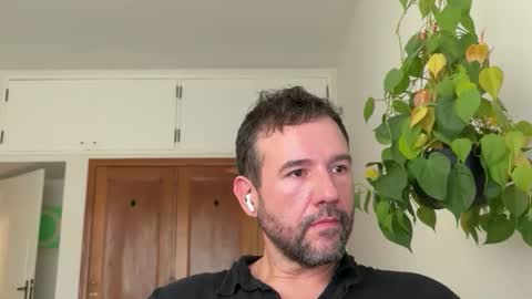 alto1e90br online show from December 17, 6:14 pm