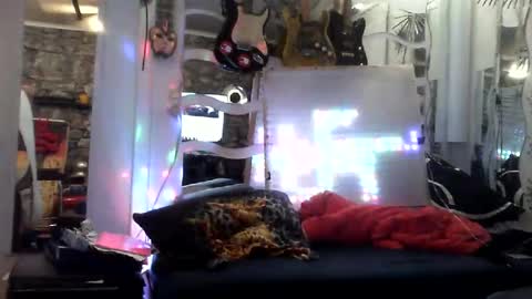 HoneyMelonGuy online show from June 21, 3:56 am