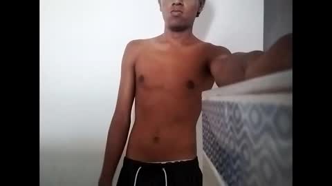 sandercito635 online show from February 22, 9:10 pm