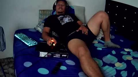 amordebandidos online show from January 7, 2:01 am