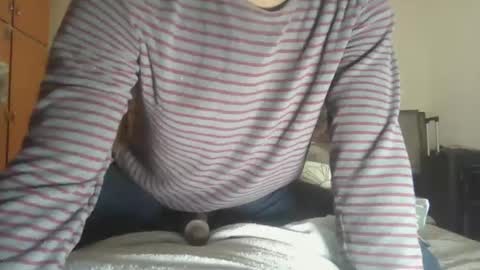 amortraduz online show from April 20, 1:19 am