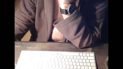 Snapshot of amslave4f chatting on December 7, 11:23 pm amslave4f online show from December 7, 11:23 pm