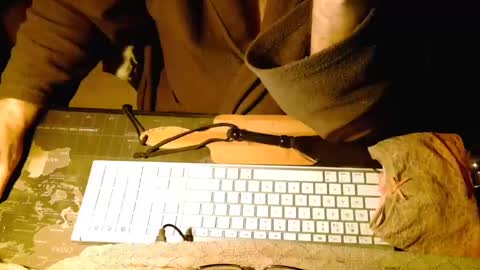 Snapshot of amslave4f chatting on January 26, 10:13 pm amslave4f online show from January 26, 10:13 pm