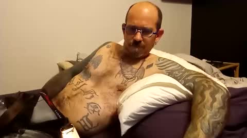 Snapshot of amunrethegod chatting on October 19, 9:29 pm amunrethegod online show from October 19, 9:29 pm
